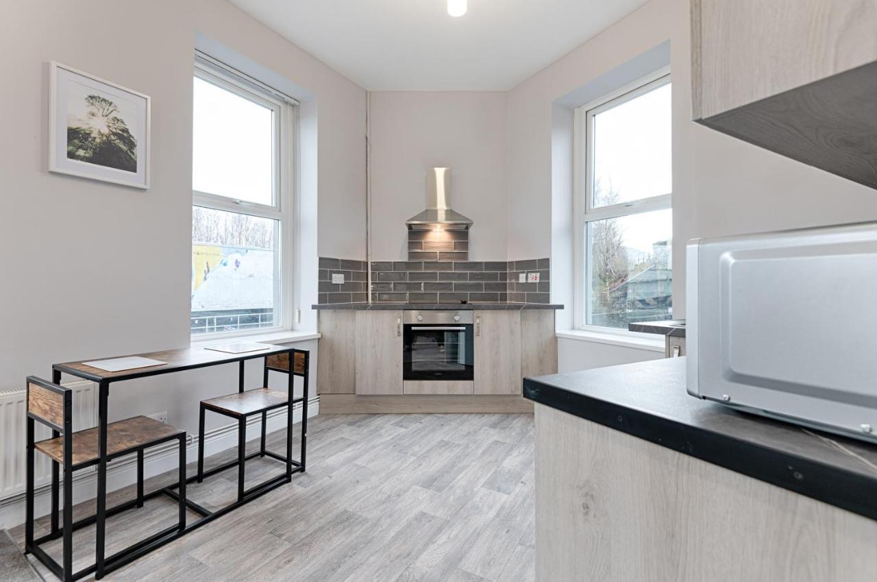 Copper House Aparthotel Суонзи Екстериор снимка