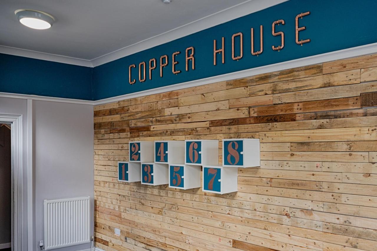 Copper House Aparthotel Суонзи Екстериор снимка